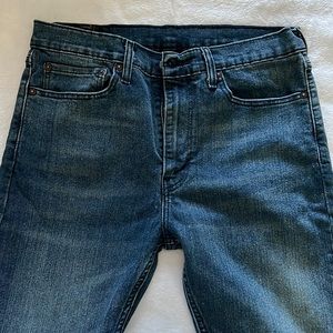 EUC Levi’s 510 jeans